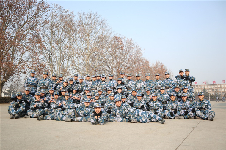 已在部队度过了两个多月的时光北部战区海军某训练基地的女士官们不知