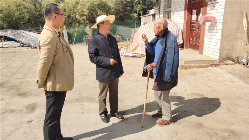 驻村扶贫不能当"甩手掌柜—湖北孝感孝南区西河镇关帝村扶贫工作队