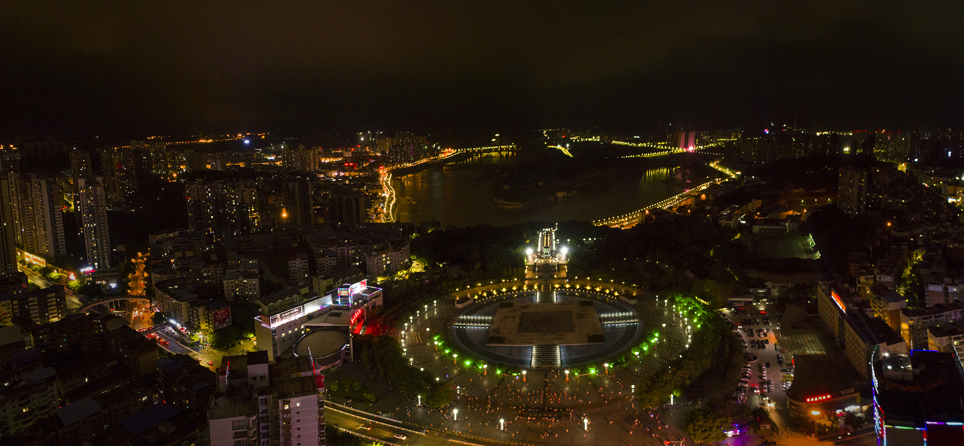 看四川瞰广安今朝繁荣