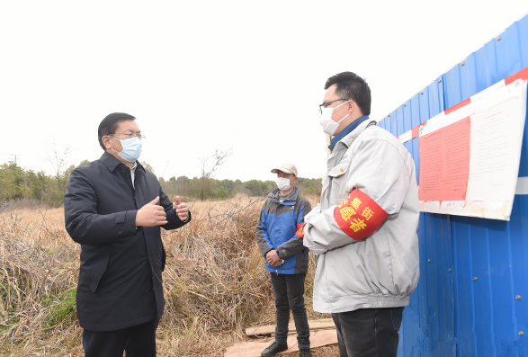 武汉市委书记王忠林暗访农村及老旧社区封控管理：越到关键时...