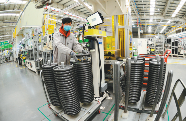 辽宁沈阳：复工企业 全力“追产能”