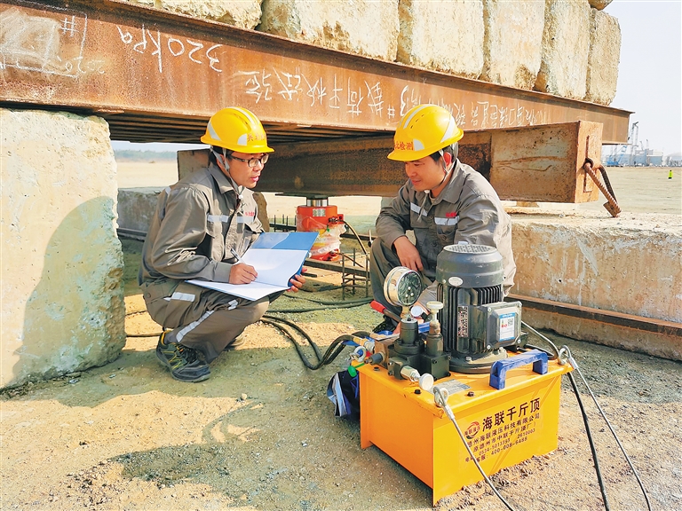 海南洋浦100万吨乙烯项目以超常规举措加快建设进度：1320小时...