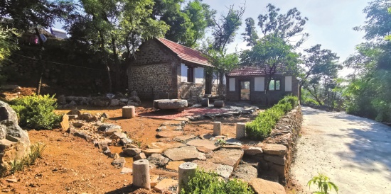 走向我们的小康生活|山东烟台莱阳市李家沟村:山沟变田园 古村成景区
