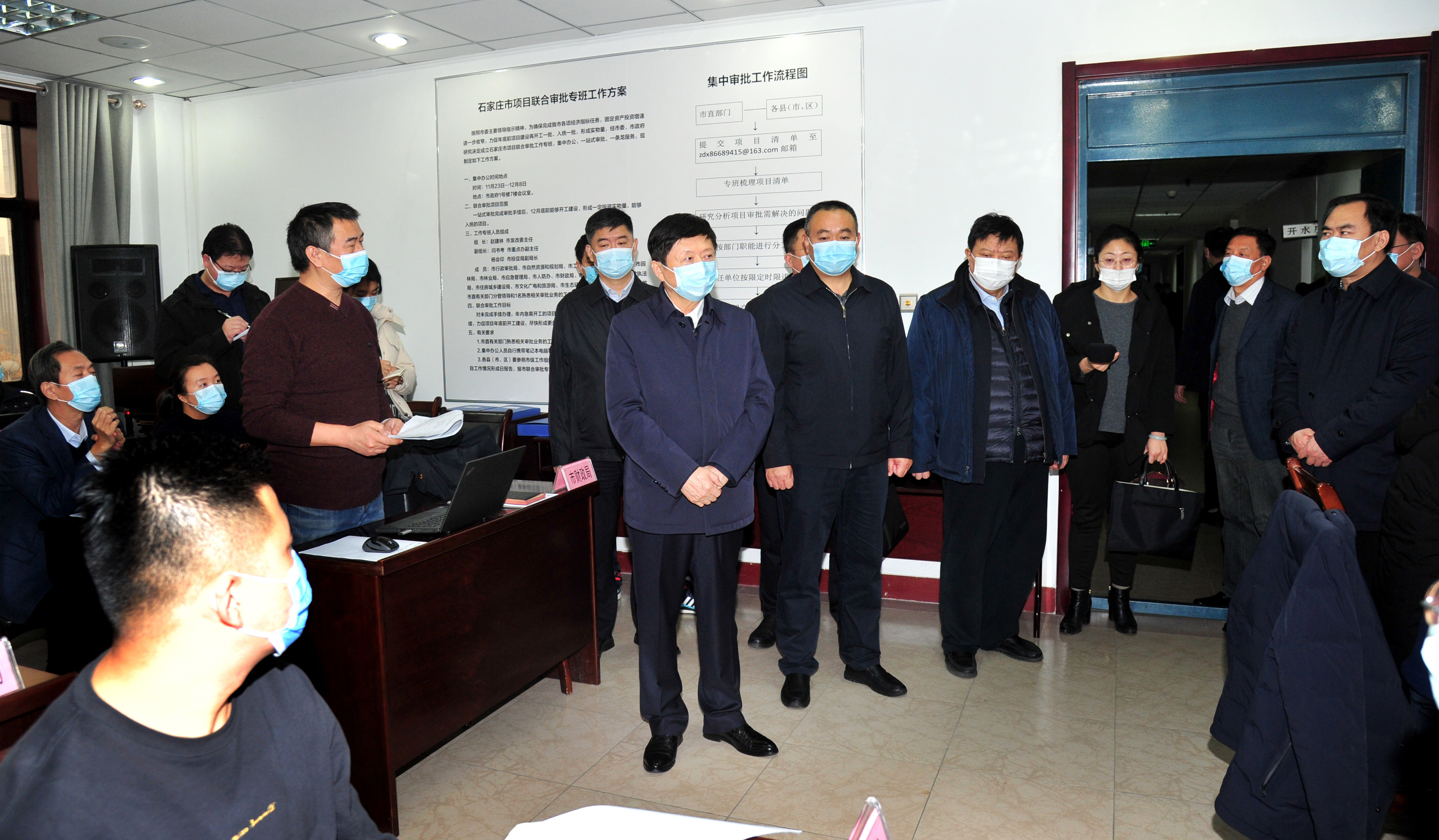 邢国辉到市项目联合审批专班,市自然资源和规划局征地组卷报批工作