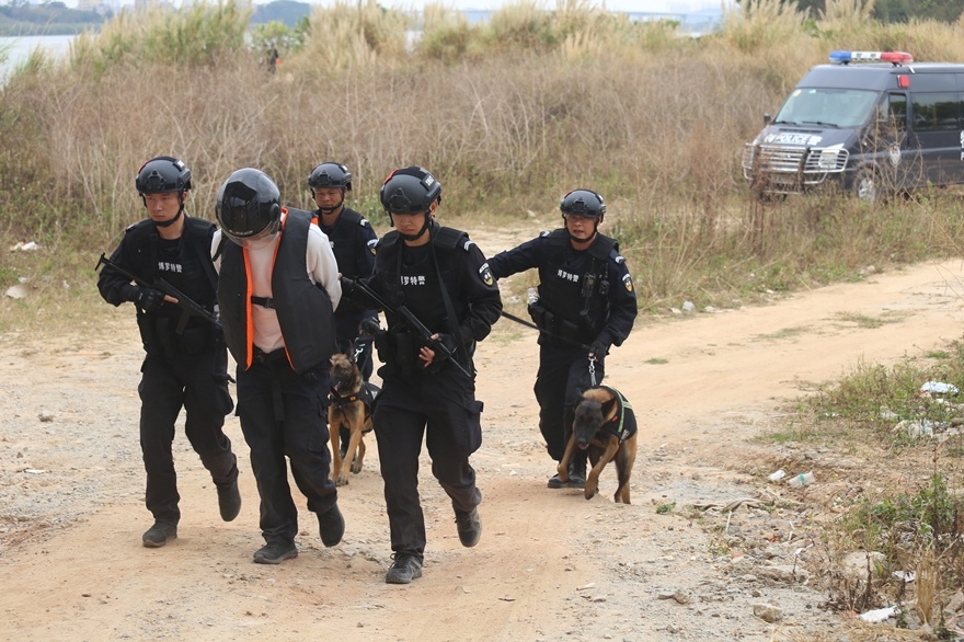 【一线实践】惠州博罗公安首次开展水陆空立体实战演练