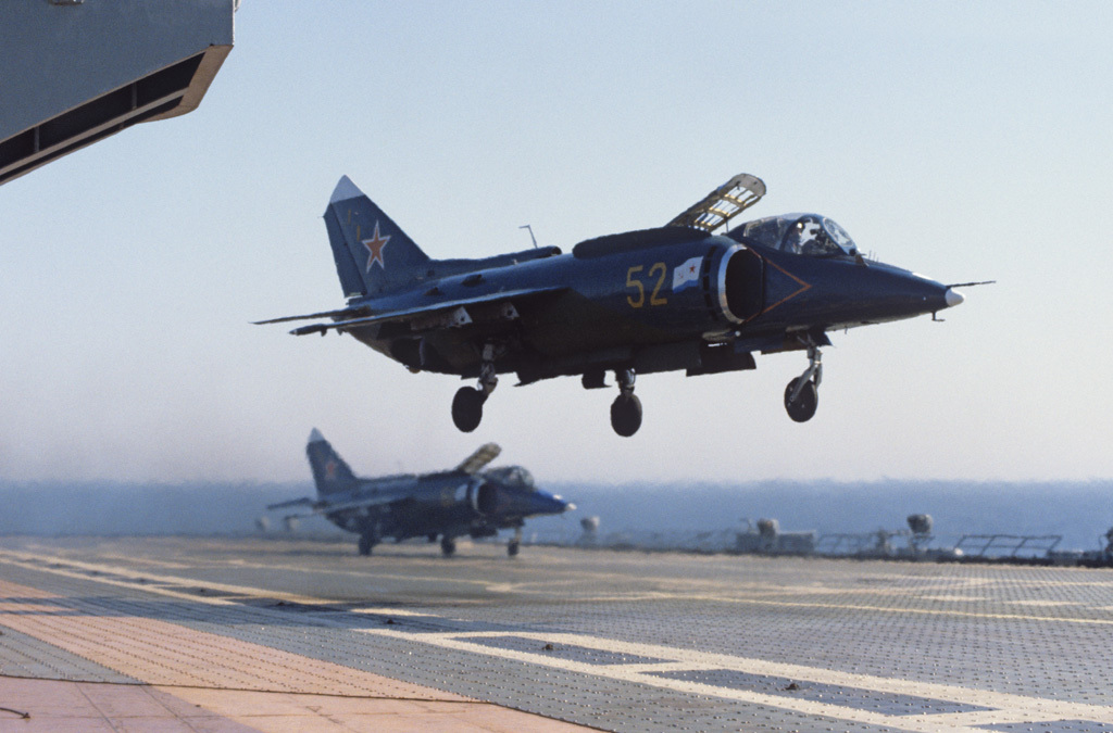 扒一扒苏联雅克战斗机家族谱