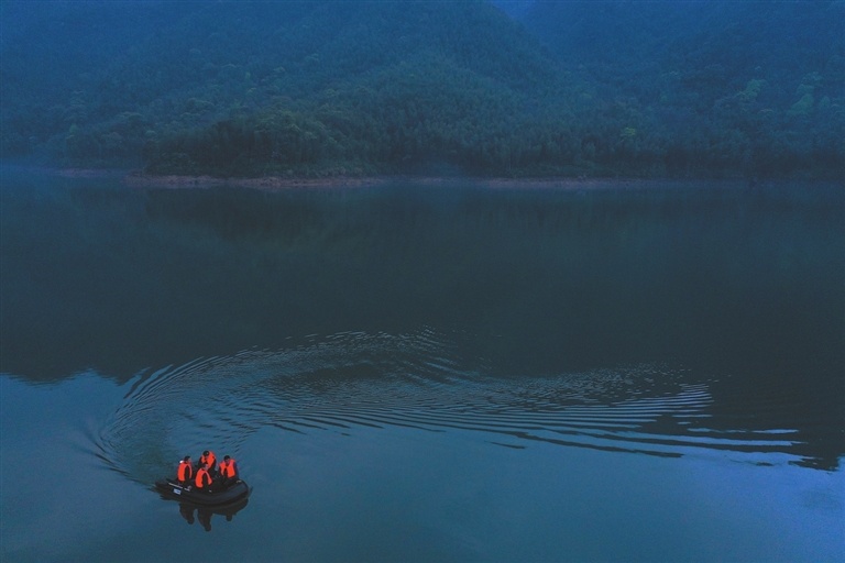 江西九岭山国家级自然保护区里的年轻人:守护林海 绽放青春