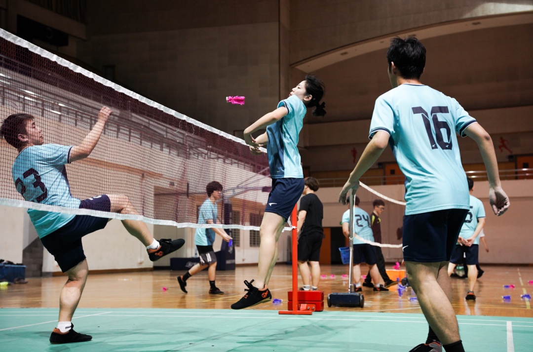 学习强国小小毽球也有无限魅力在二工大人人都会这项民族体育运动