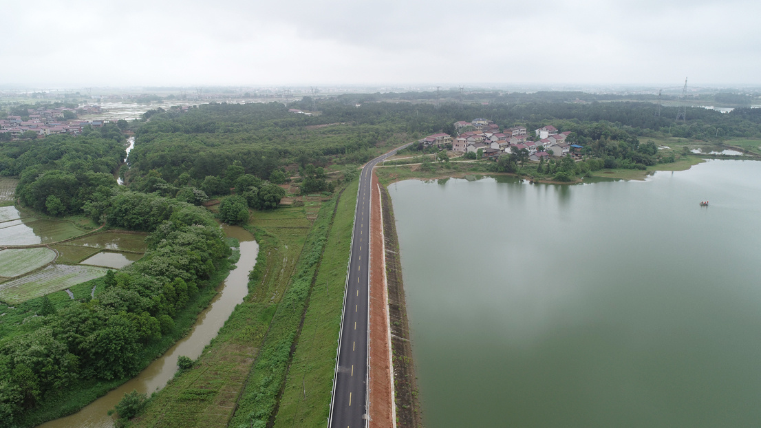 农村公路托起百姓致富梦-江西党史学习教育-大江网(中国江西网)