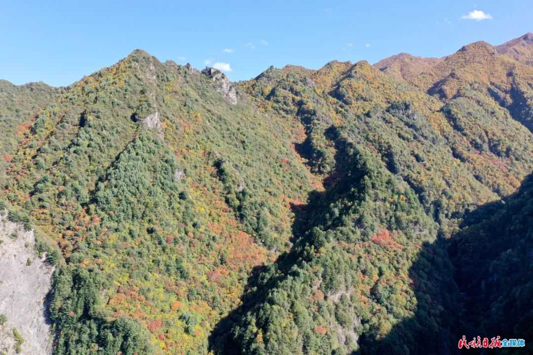 积石山大墩峡景区图片