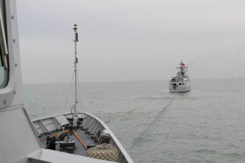 海军某护卫舰支队信阳舰开展为期5昼夜实战化演练