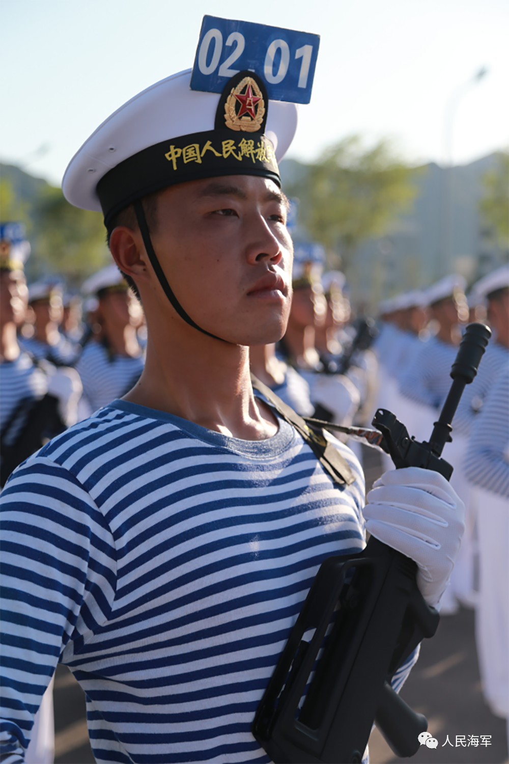 青岛潜艇学院义务兵图片