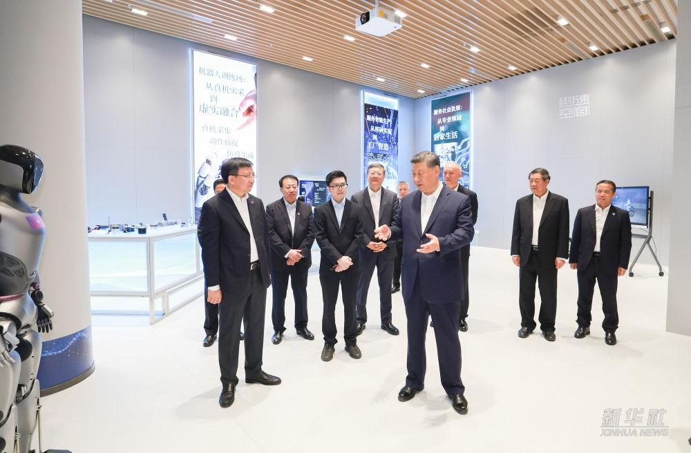 习近平在上海考察