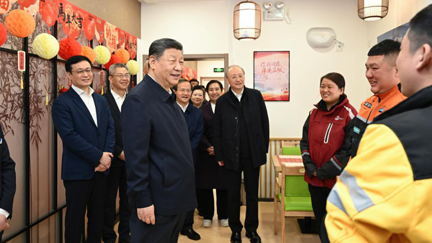 蒸蒸日上的年景，欣欣向荣的家国