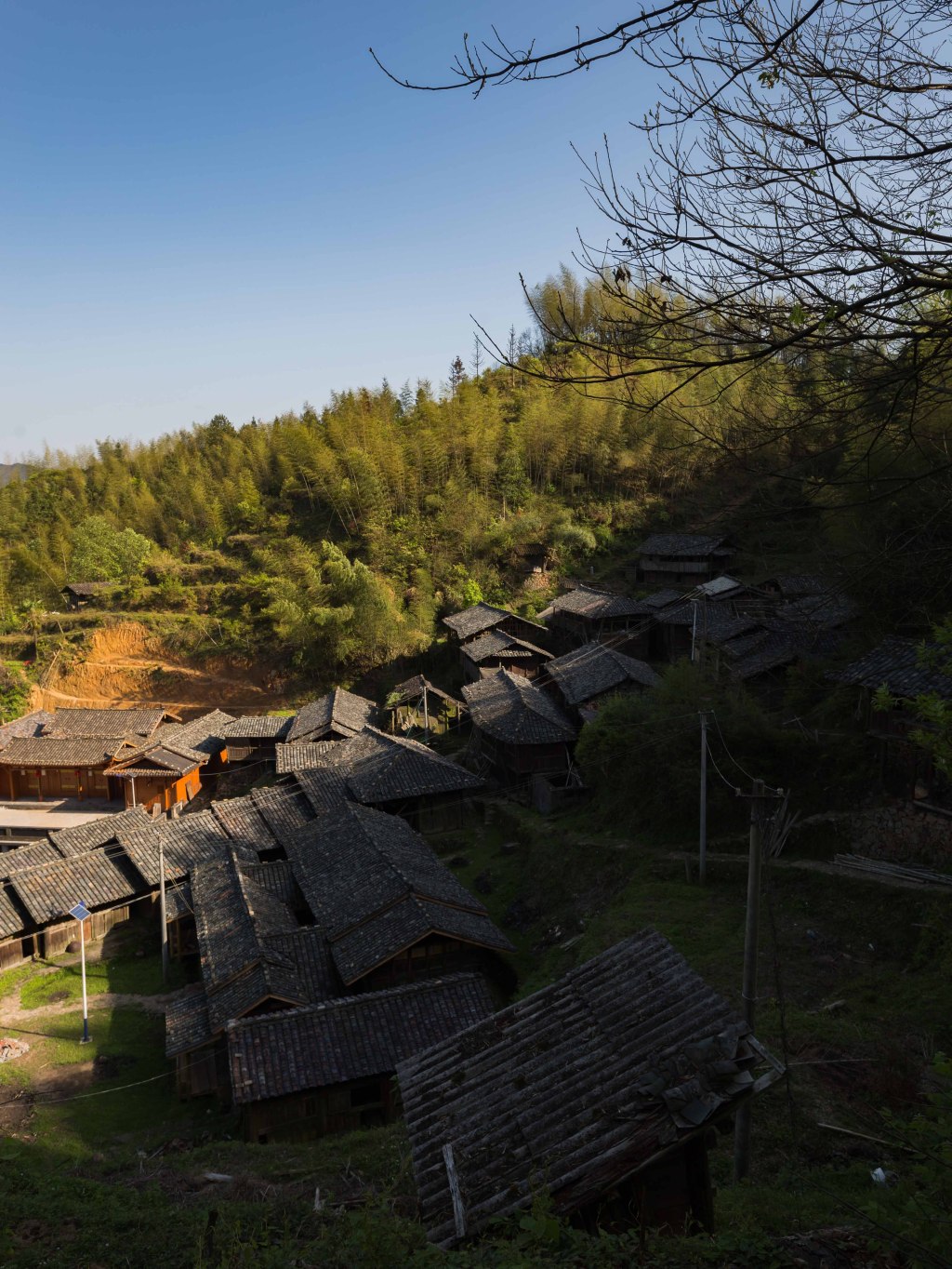 福建省三明市建宁县伊家乡笔架村是首批省级传统村落,保存了规模庞大