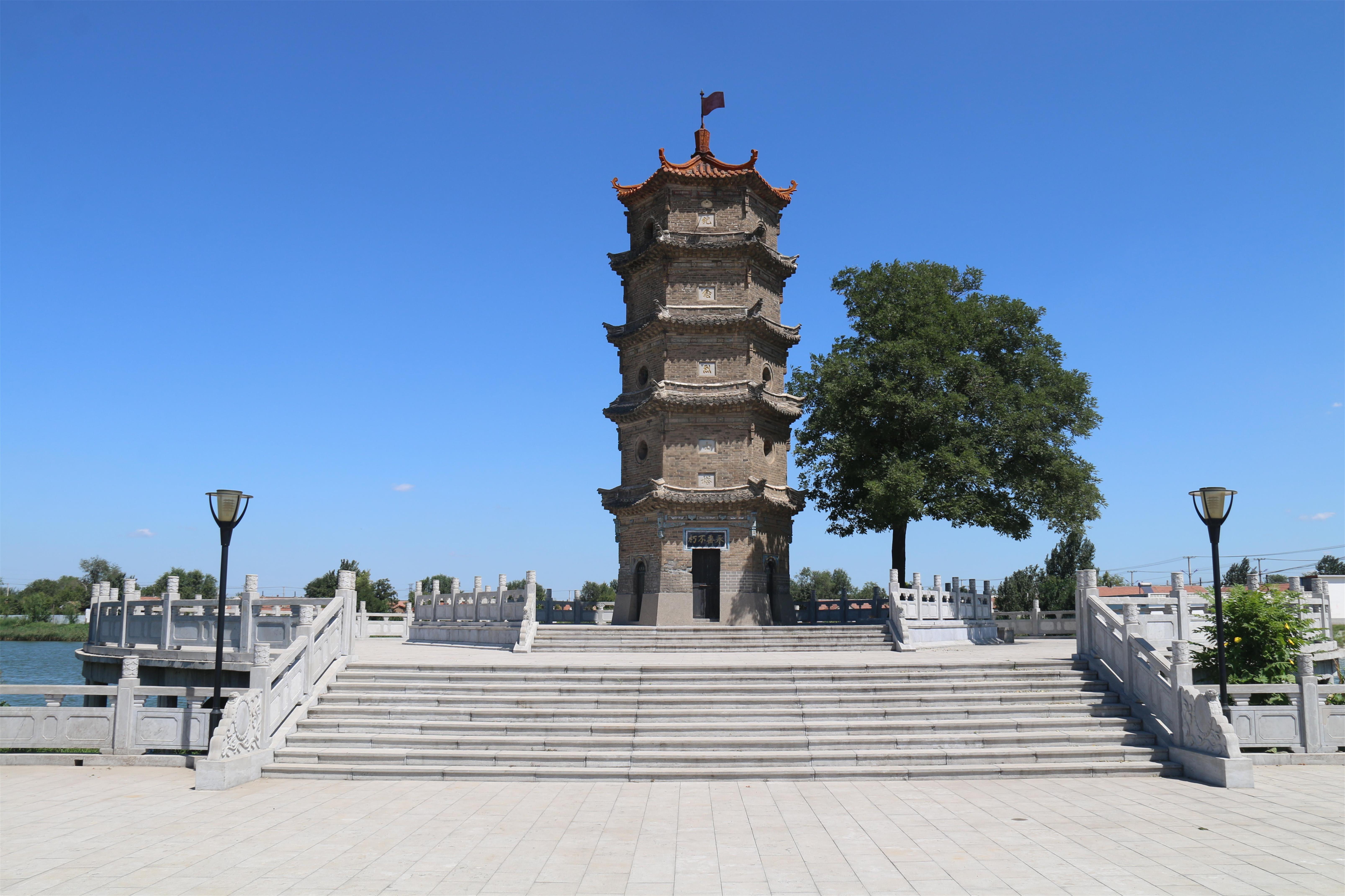 陈户纪念烈士塔