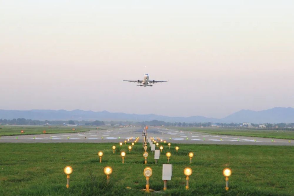 内蒙古机场集团：聚焦改革与发展 将一张蓝图绘到底