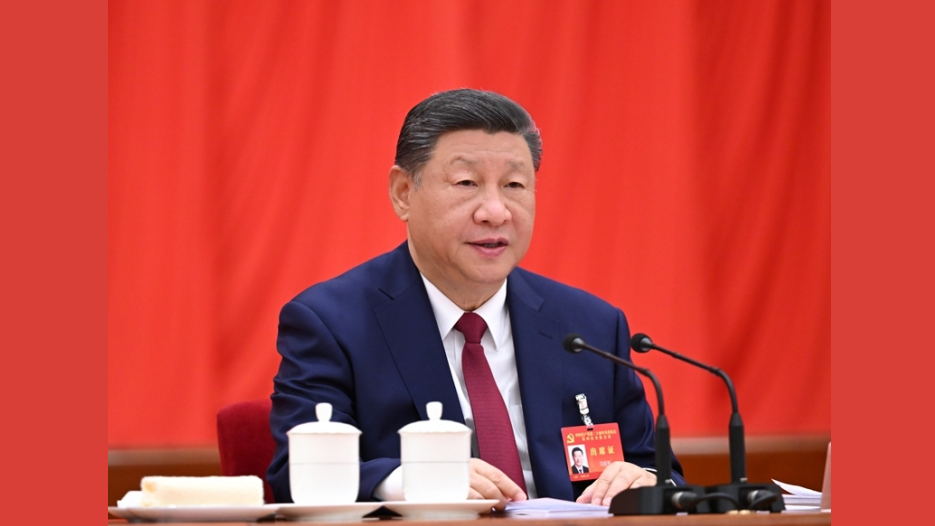 向着宏伟目标接续奋进