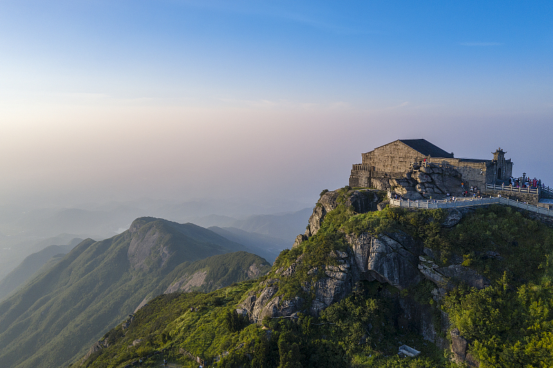 南岳衡山主峰图片