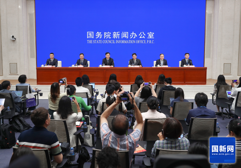 国新办举行新闻发布会 介绍《中华人民共和国民族团结进步促进法》和我国民族工作有关情况