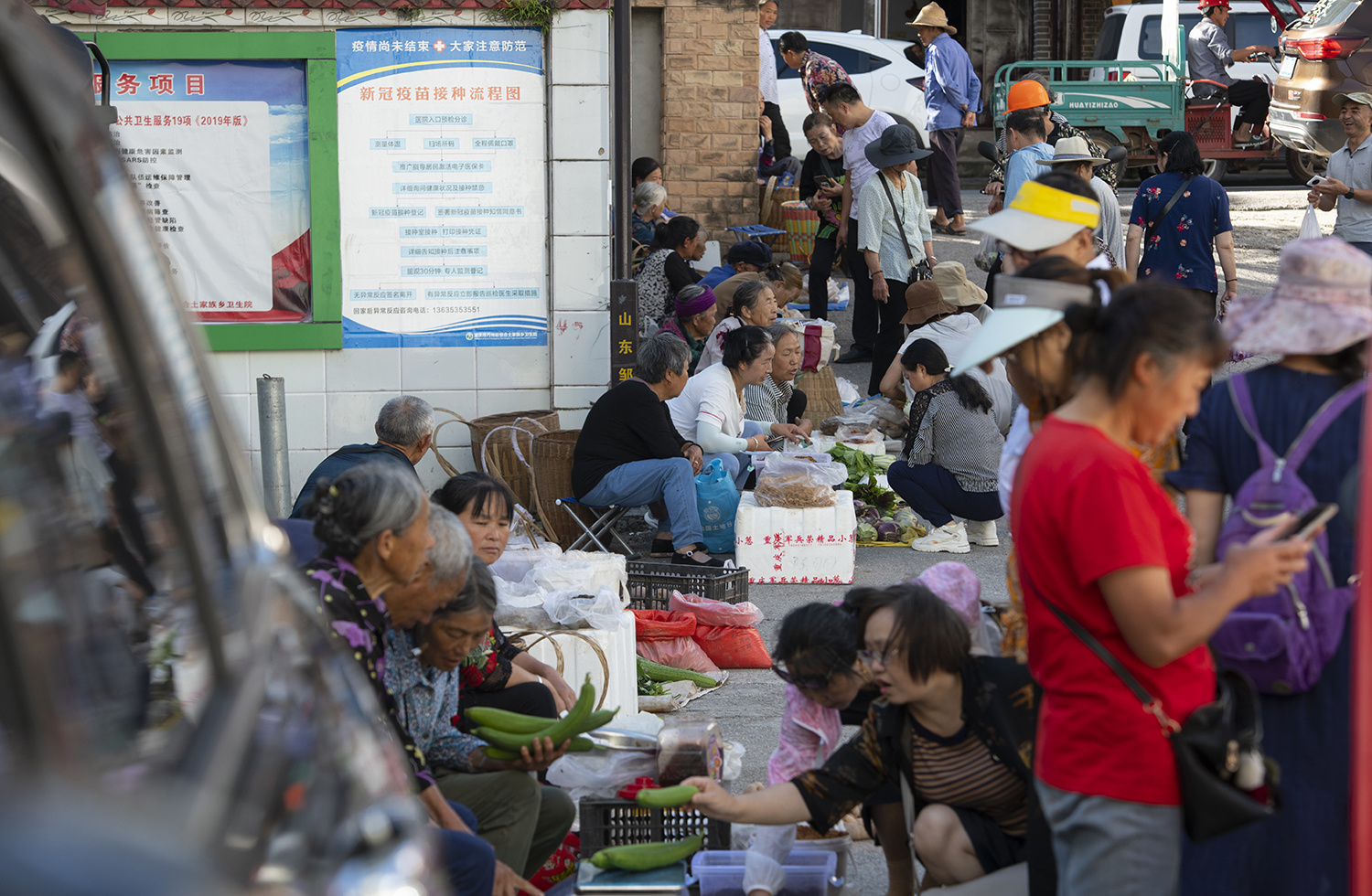 重庆万州：连续高温天气催热山乡“避暑经济”