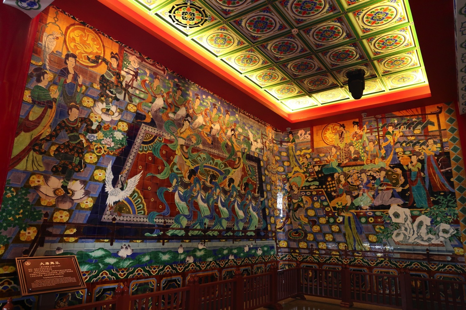 作为豫章文化的重要支撑,滕王阁上历代仁人志士所留下的自励进取的