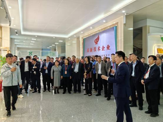 宁晋聚智论“酯”,龙头领航共拓二酯油产业新蓝海(图4) 宁晋聚智论“酯”,龙头领航共拓二酯油产业新蓝海(图4)