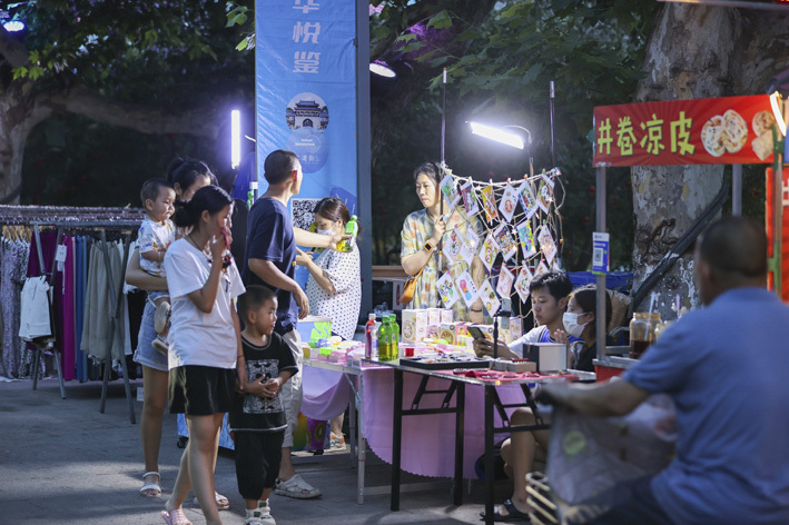 江苏连云港赣榆区：“夜经济”点燃盛夏热情