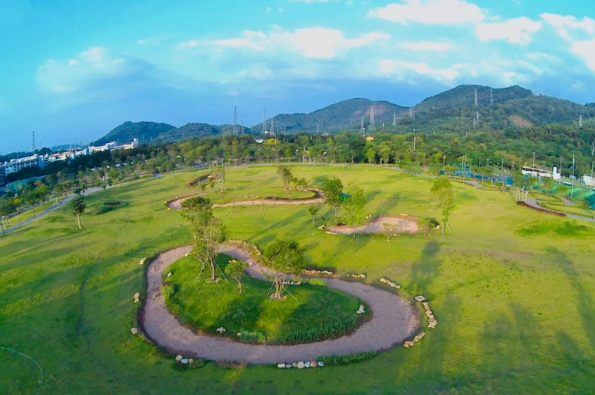 【旅游通】带你漫游深圳宝安人才林公园