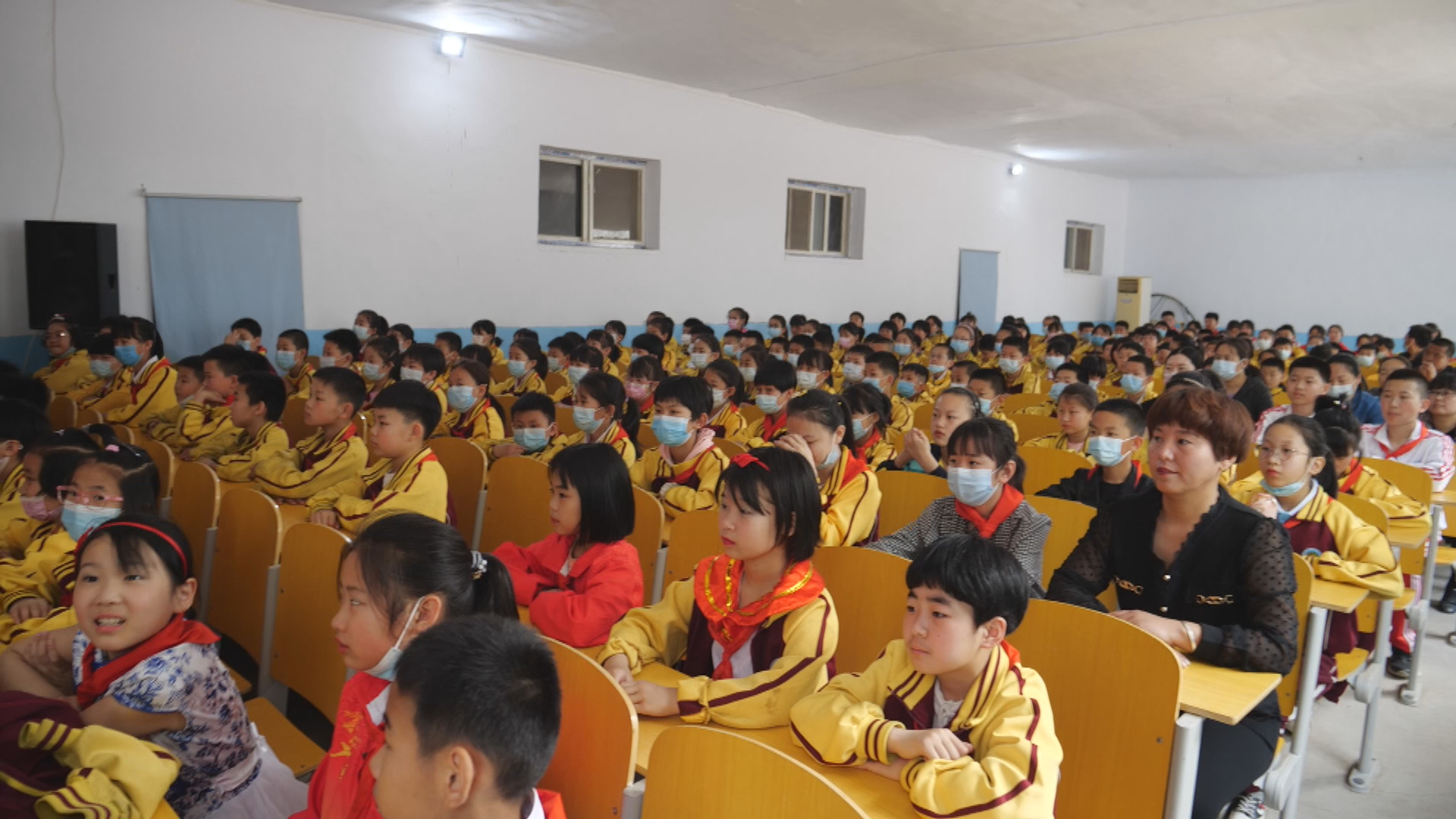 河北辛集：红色故事少年说 党史学习进课堂