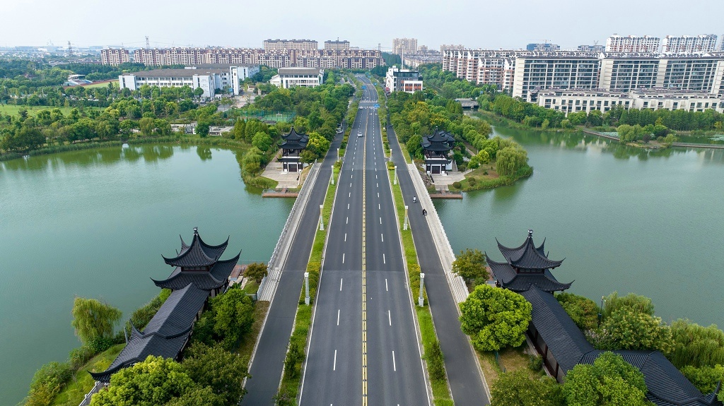 江苏张家港：水清岸绿景美 家门口幸福“流淌”