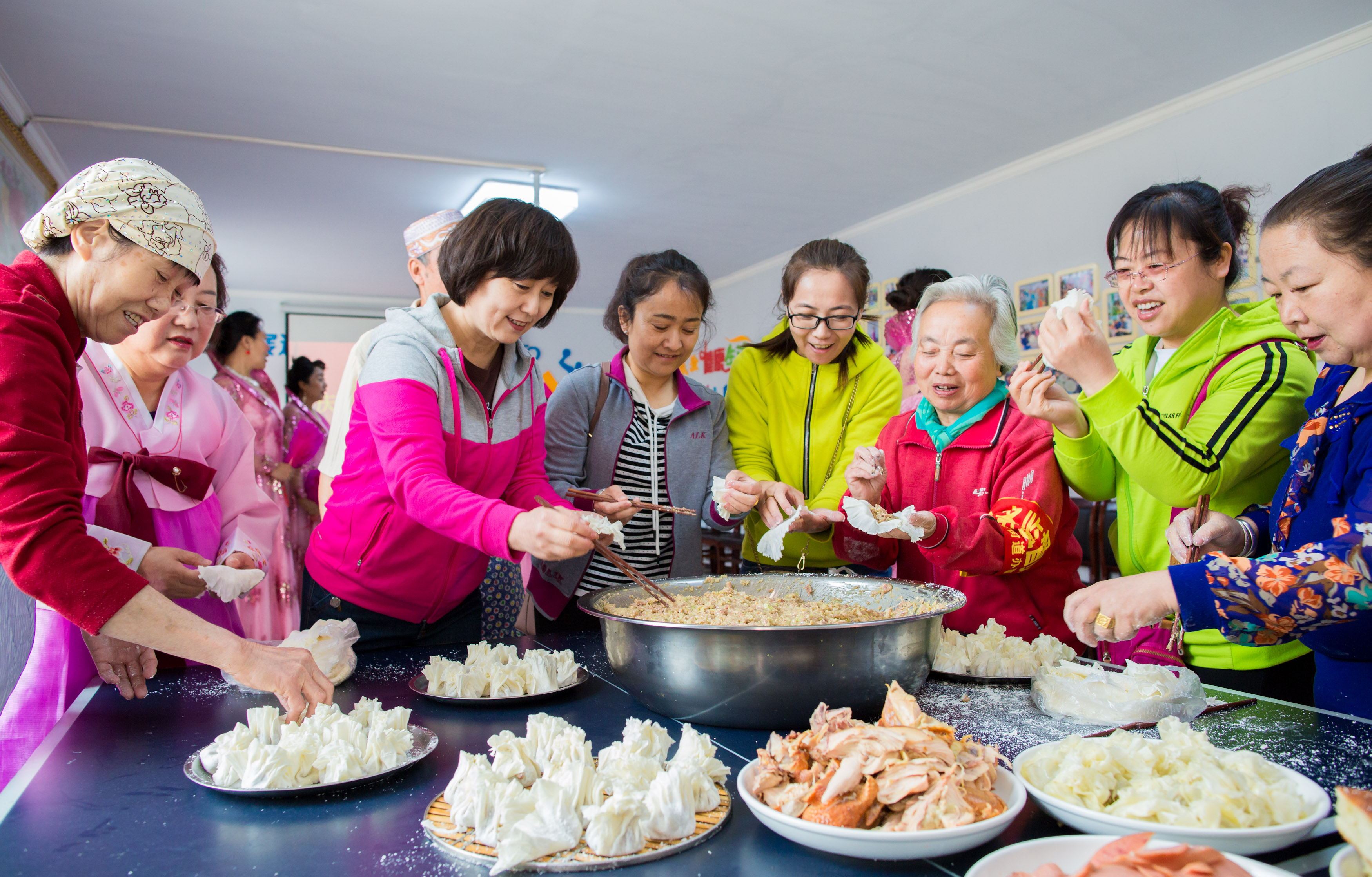 内蒙古呼和浩特市玉泉区：绚烂文化装点美好生活