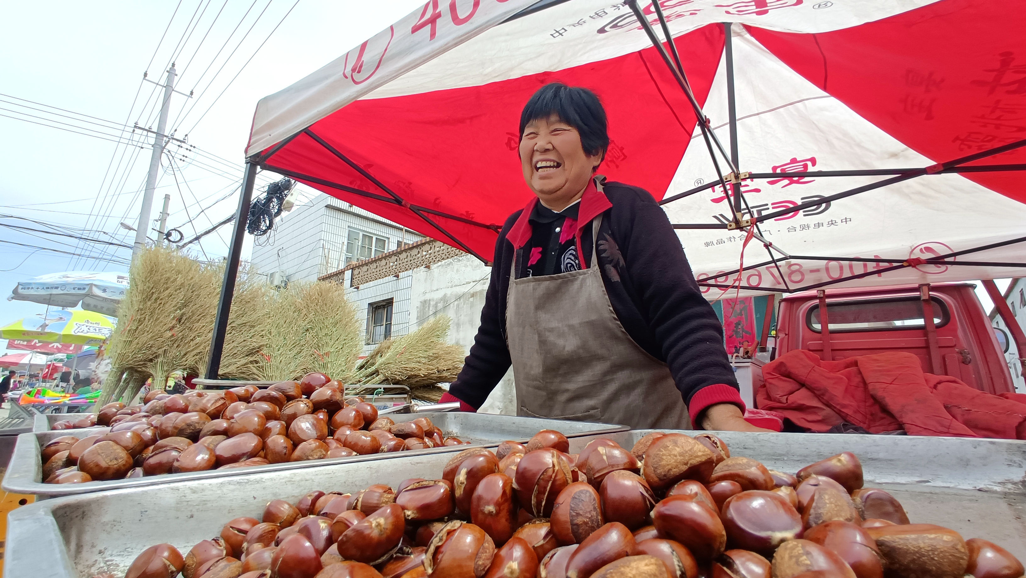 山东济宁汶上县：逛乡村庙会 品传统民俗