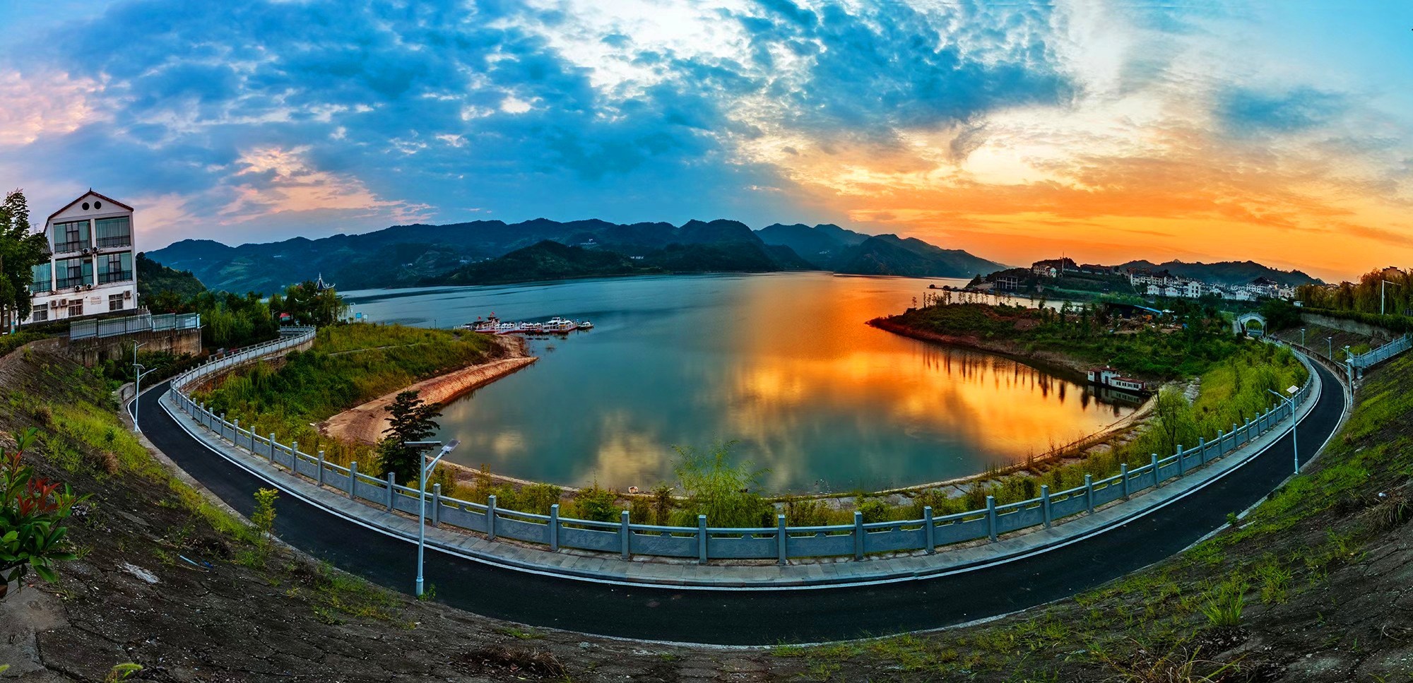 永川圣水湖图片