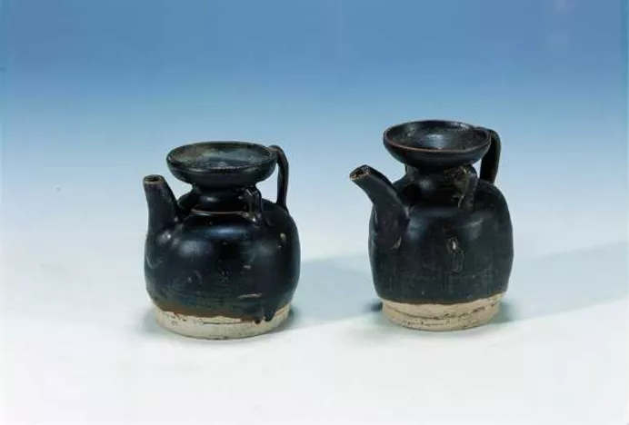 馆藏精品丨宝应博物馆：五代酱釉执壶