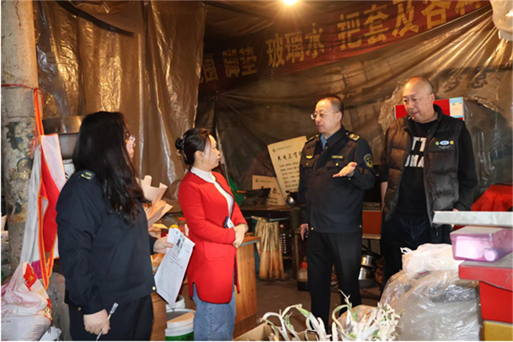 摄影：赵万洋